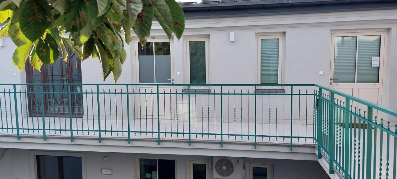 Juwel Apartments Krakow Z Widokiem Na Wawel Ap 44 מראה חיצוני תמונה